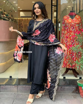 *Don't wear what fashion designers tell you to wear. Wear what they wear